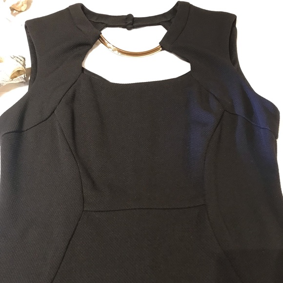 Bisou Bisou Black Dress - Picture 3 of 5